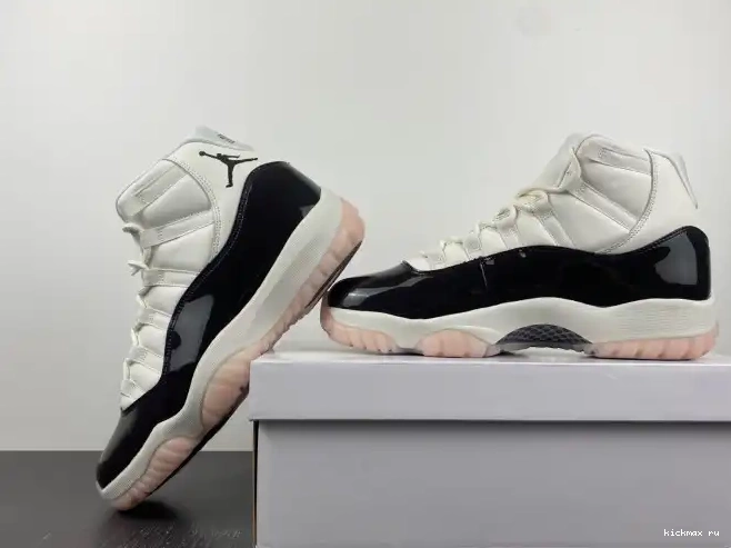Cheap Kickmax WMNS Neapolitan Air AR0715-101 Jordan 11 0605